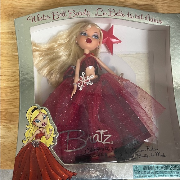 mga Other - Bratz Winter Ball Beauty Cloe with box